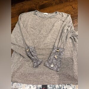 La miel sweater EUC size large